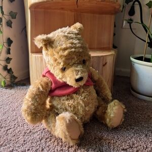 GUND Classic Winnie the Pooh Vintage Teddy Bear